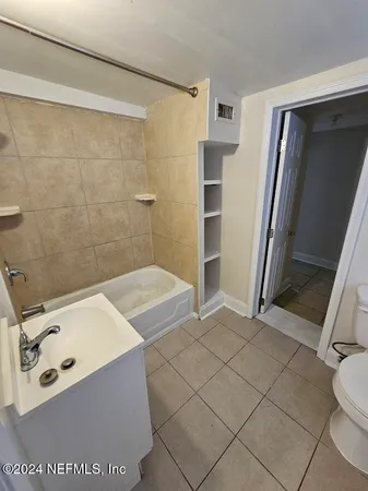 $1,250 | 925 Phillips Street, Unit 2, Jacksonville, FL 32207