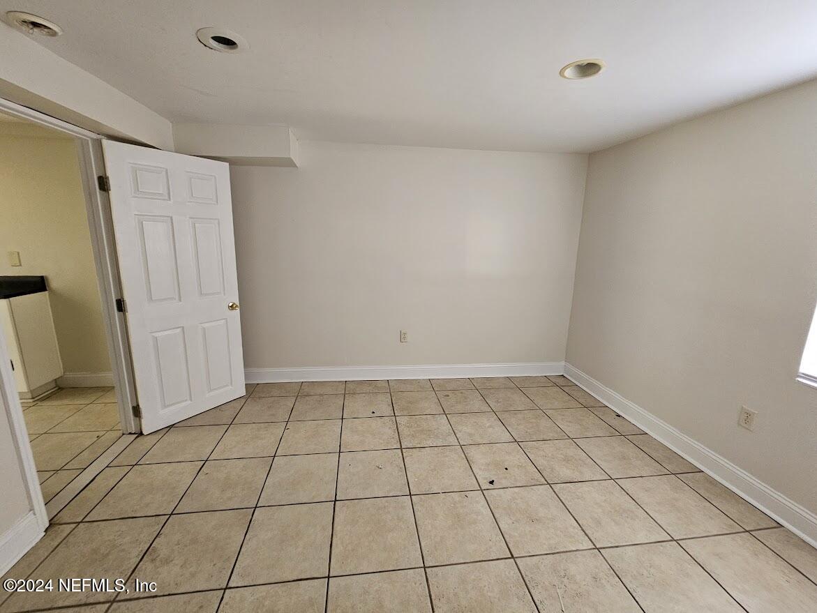 925 Phillips Street, Unit 2 Jacksonville, FL 32207 - Photo 8 of 13 bedroom1