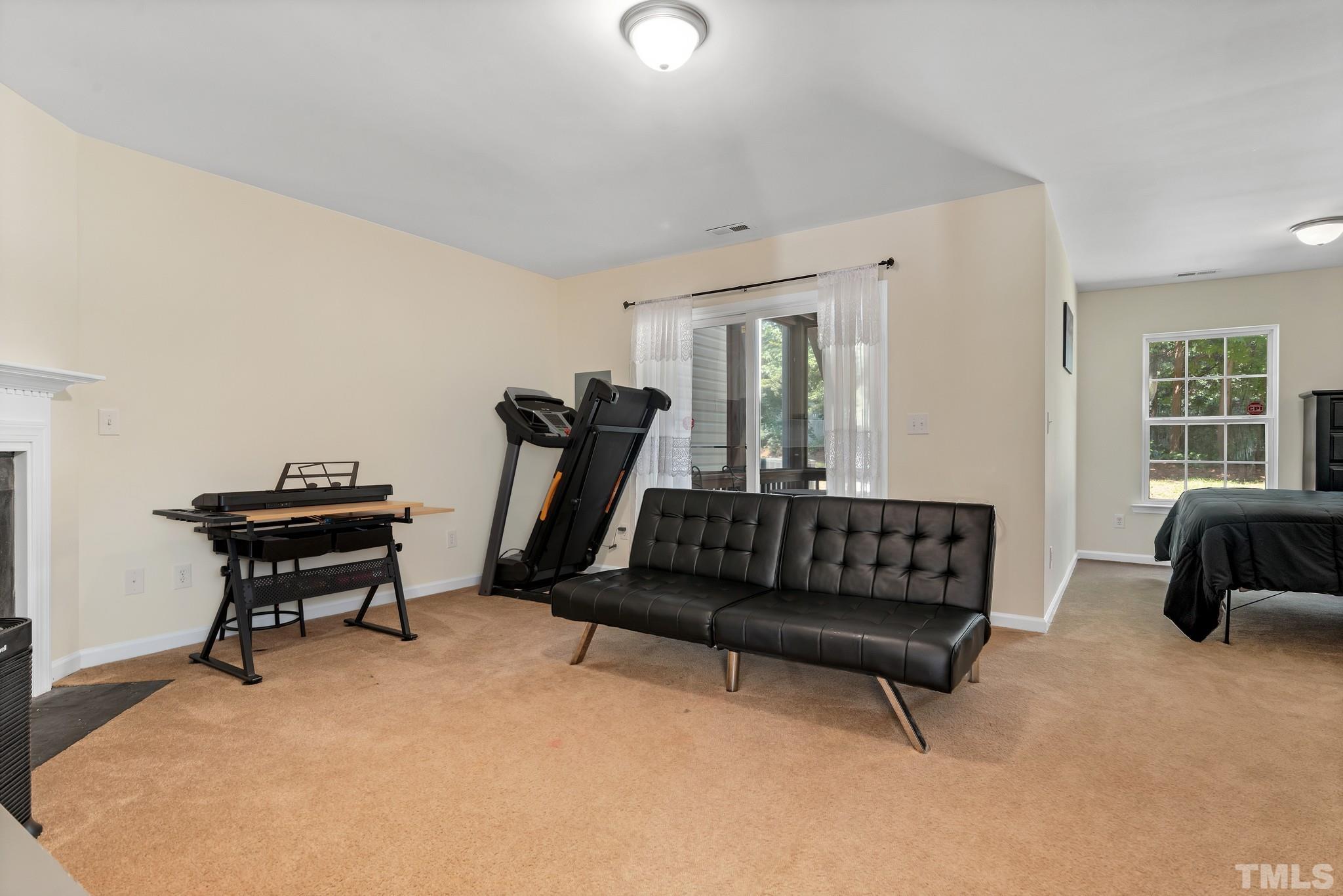5151 Sandy Banks Road Raleigh, NC 27616 - Photo 5 of 27