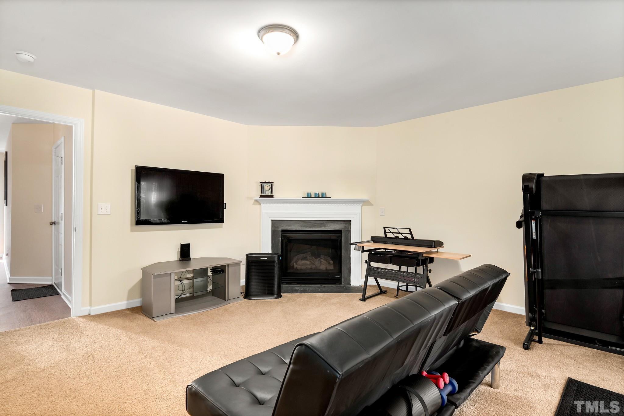 5151 Sandy Banks Road Raleigh, NC 27616 - Photo 6 of 27