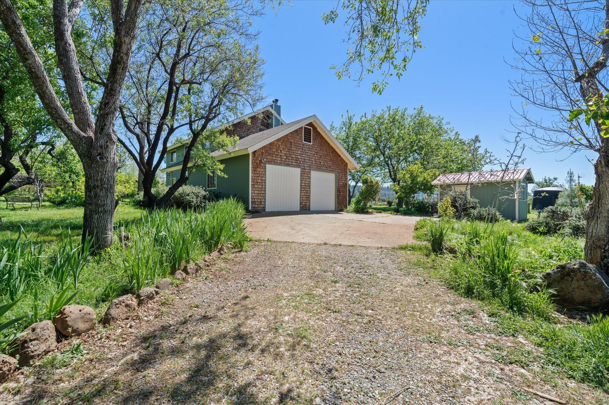 32135 Rock Creek Road Manton, CA 96059 - Photo 4 of 72 57-BiggerFlow Real Estate Media-57