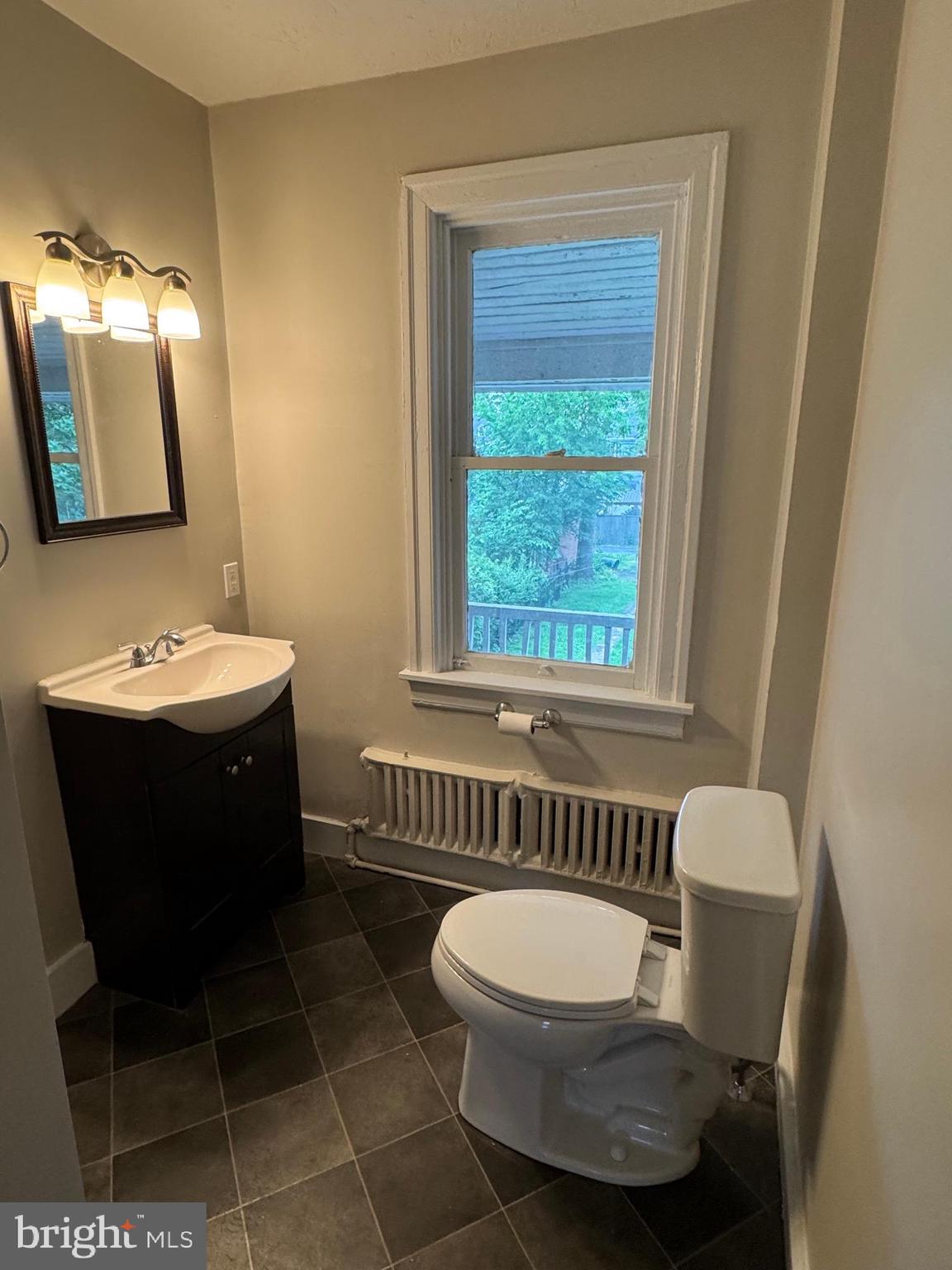 453 West Middle Street Gettysburg, PA 17325 - Photo 10 of 13