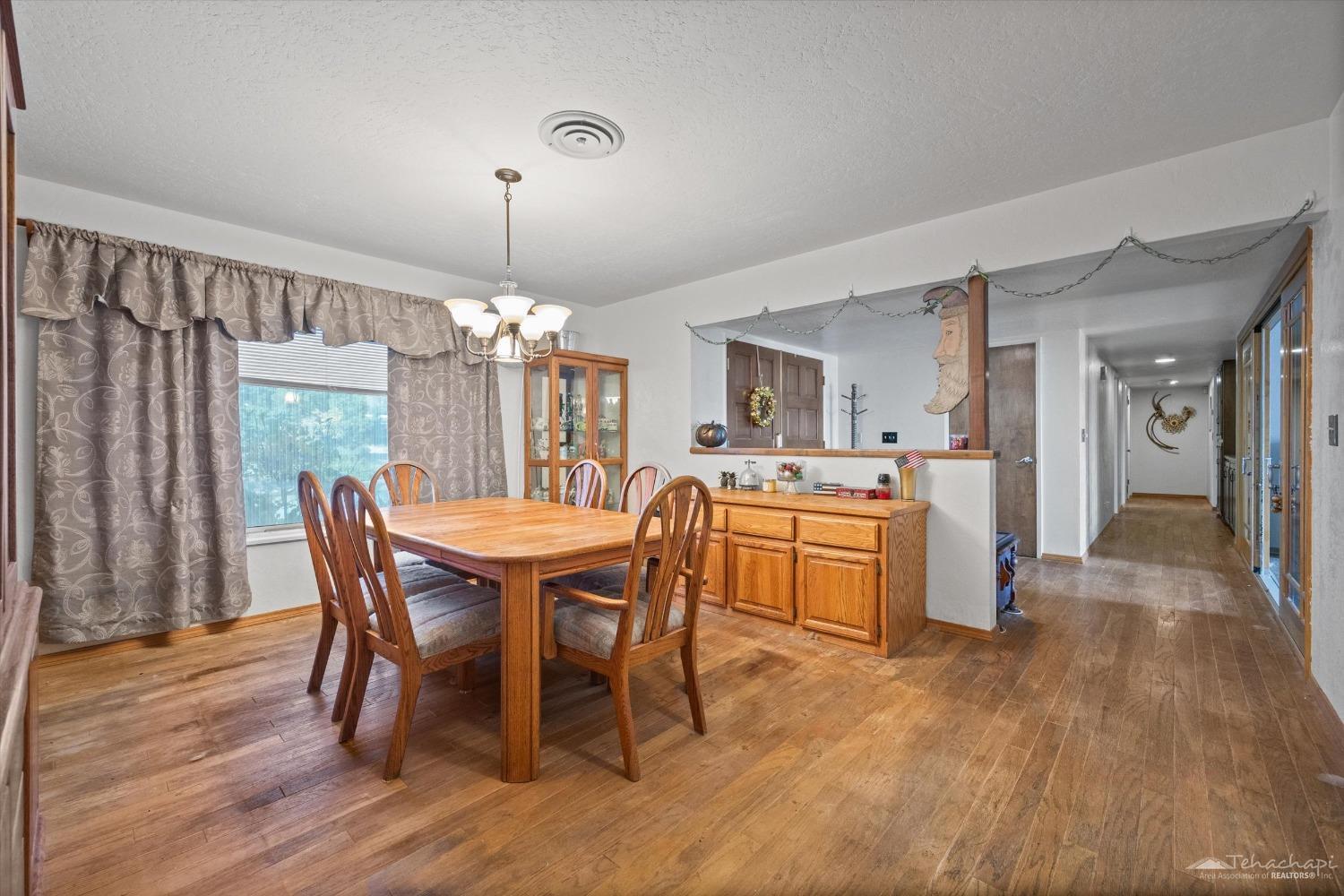 20864 Old Town Road Tehachapi, CA 93561 - Photo 15 of 49 Gallery Image 15