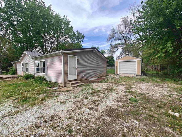 $202,000 | 78 EMS B6 Lane, Leesburg, IN 46538