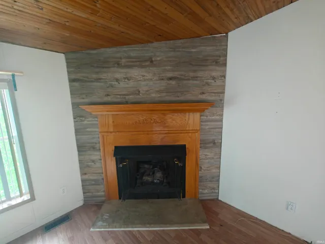 $202,000 | 78 EMS B6 Lane, Leesburg, IN 46538