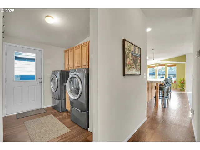 $410,000 | 186 Cedar Lane, Gates, OR 97346