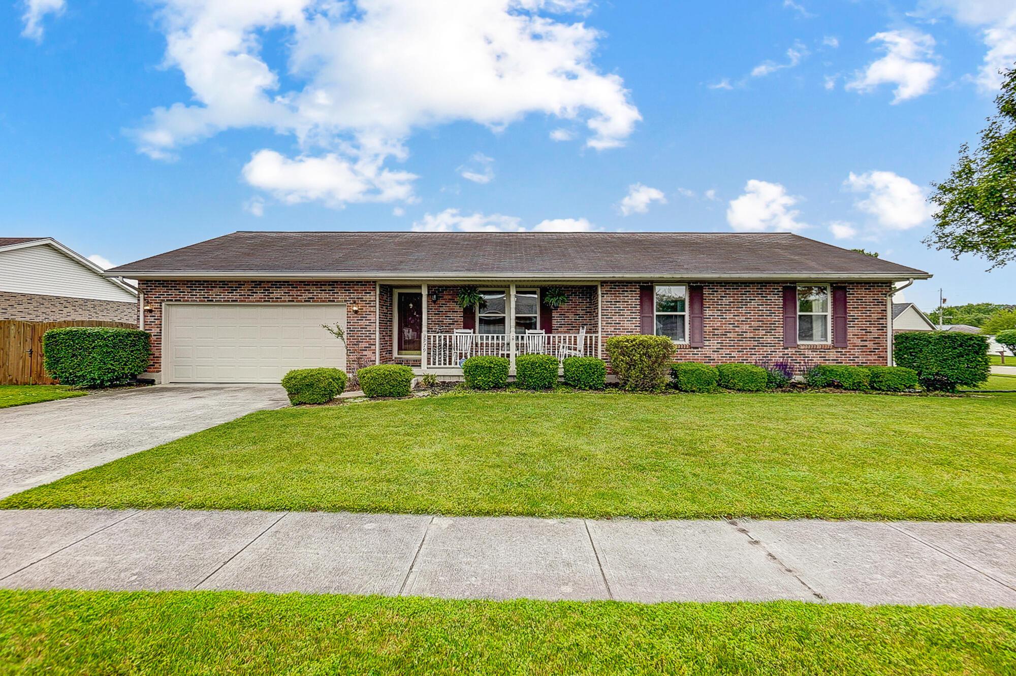 3979 Delmar Circle Springfield, OH 45503 - Photo 1 of 30 002