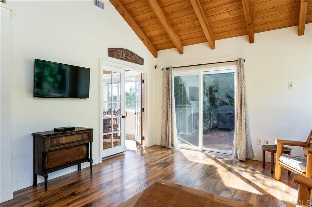 2573 Gum Tree Lane Fallbrook, CA 92028 - Photo 12 of 25