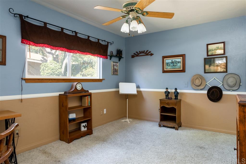 2573 Gum Tree Lane Fallbrook, CA 92028 - Photo 16 of 25