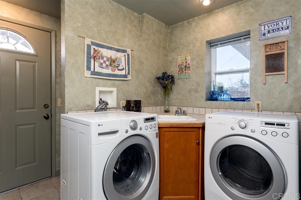 2573 Gum Tree Lane Fallbrook, CA 92028 - Photo 20 of 25