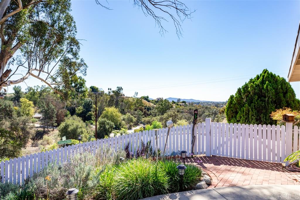 2573 Gum Tree Lane Fallbrook, CA 92028 - Photo 24 of 25