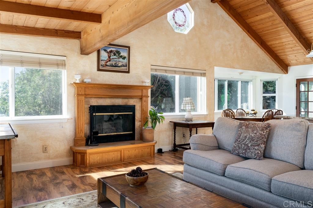 2573 Gum Tree Lane Fallbrook, CA 92028 - Photo 6 of 25