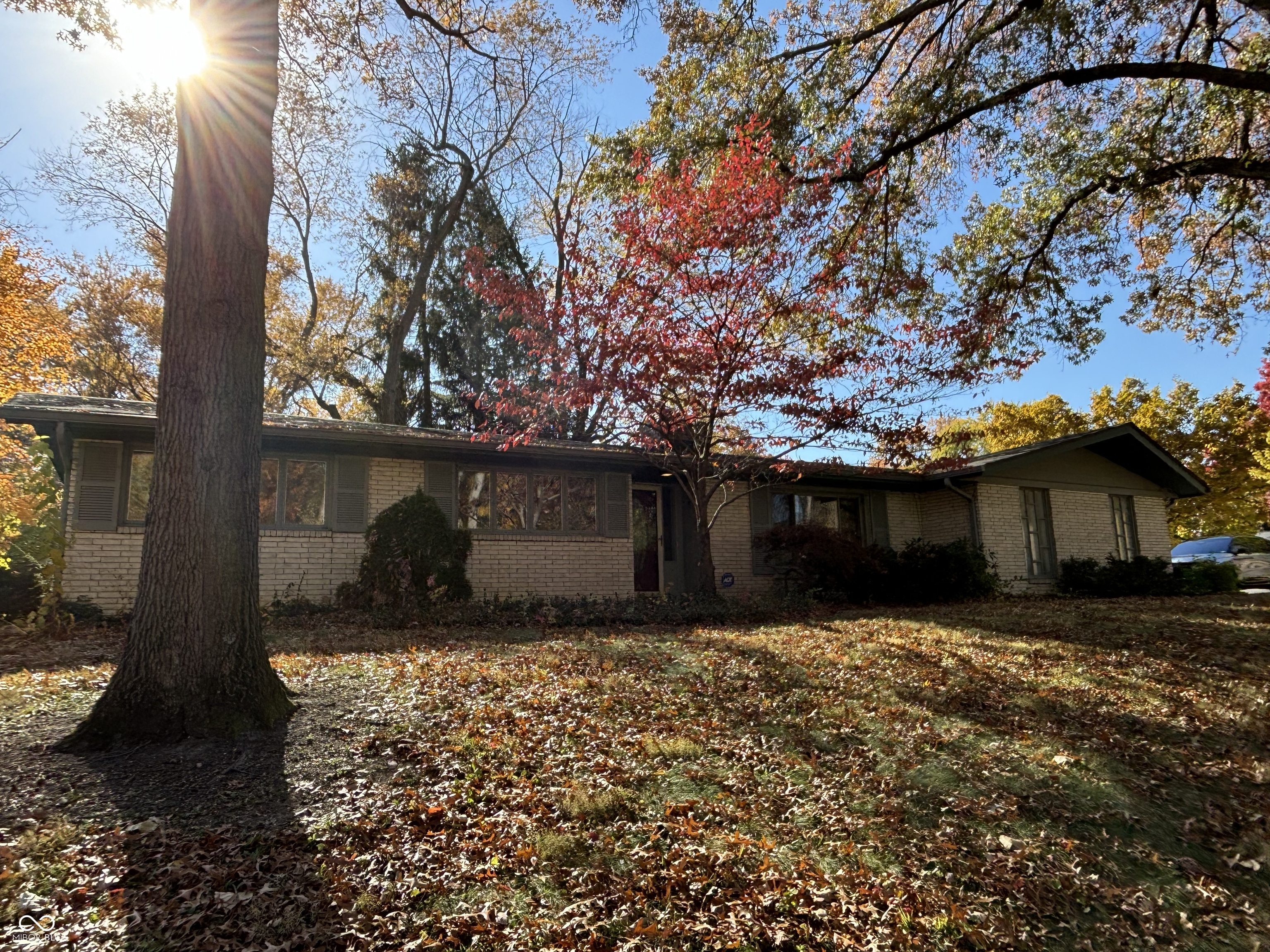 4589 Lincoln Road Indianapolis, IN 46228 - Photo 2 of 50 Gallery Image 2