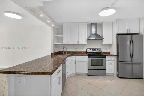 $215,000 | 3150 North Course Lane, Unit 108, Pompano Beach, FL 33069