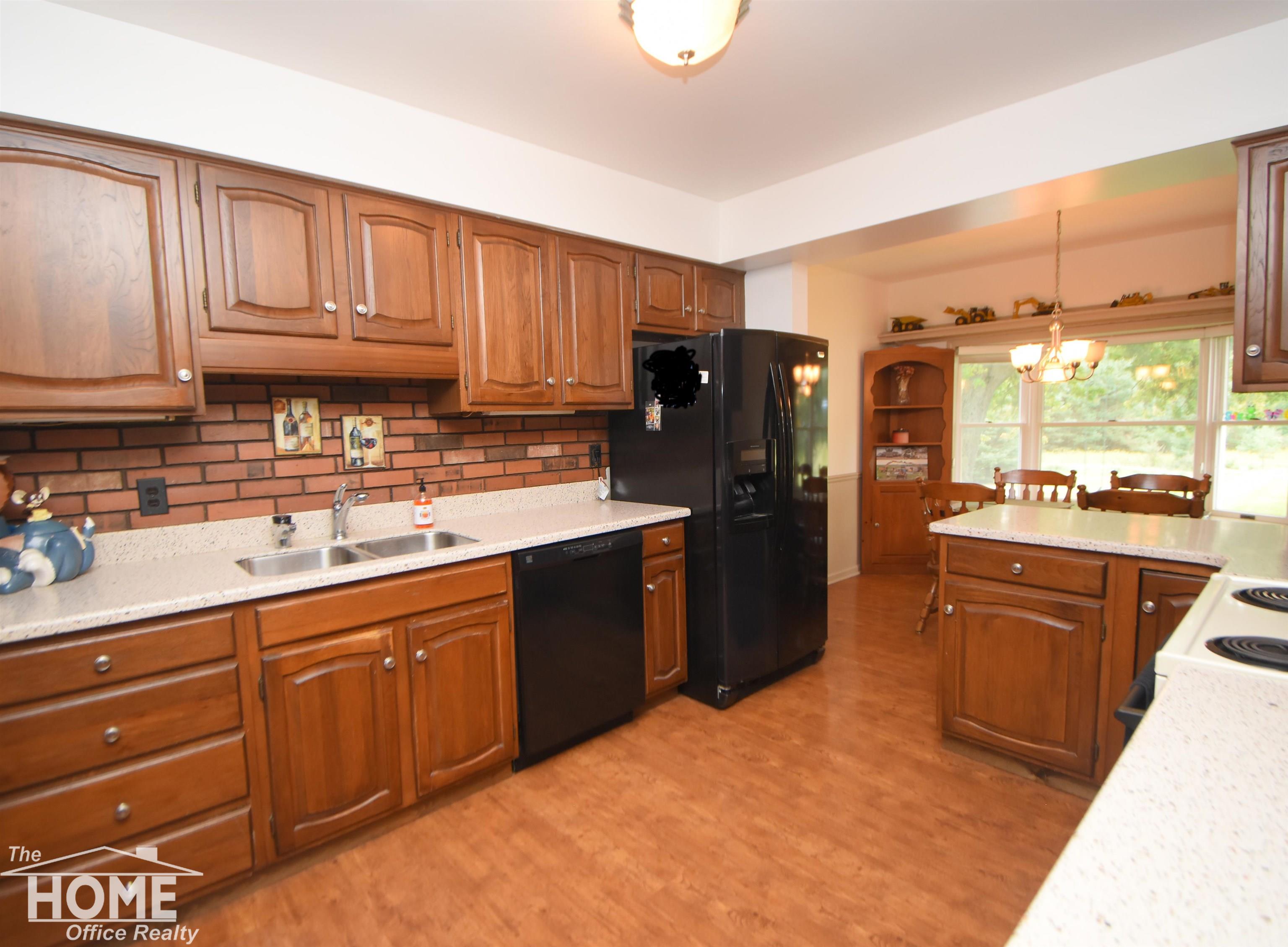 8672 Cole Road Durand, MI 48429 - Photo 13 of 31