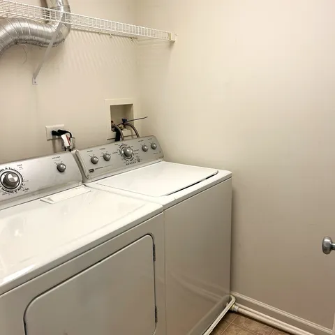 $2,650 | 9859 Williams Drive, Huntley, IL 60142