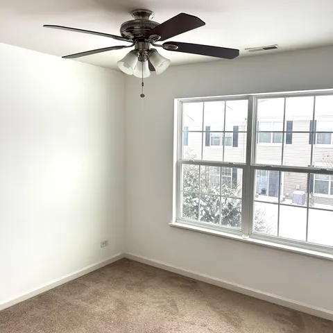 $2,650 | 9859 Williams Drive, Huntley, IL 60142