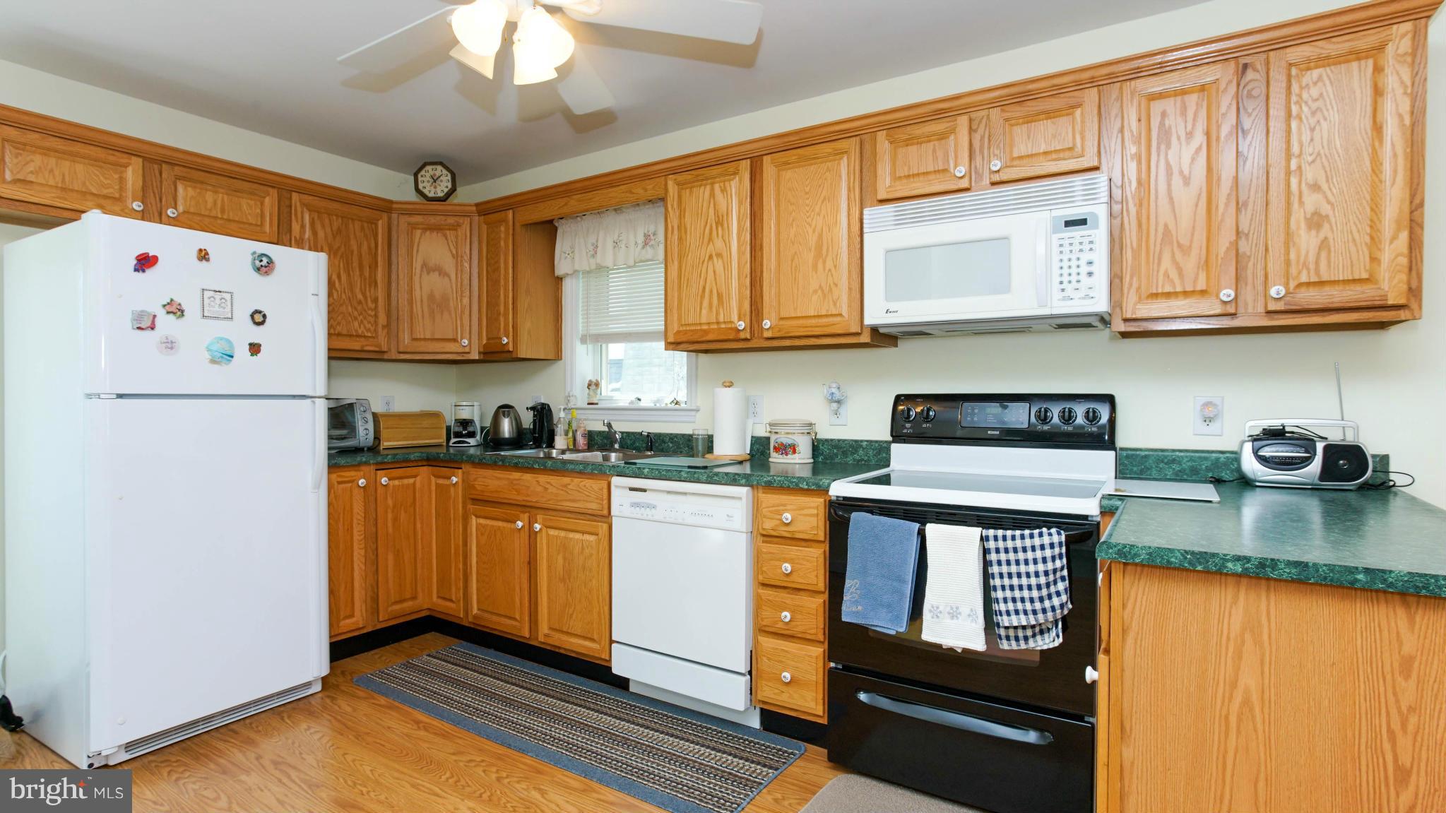 830 Cold Spring Road Baltimore, MD 21220 - Photo 22 of 30 Kitchen
