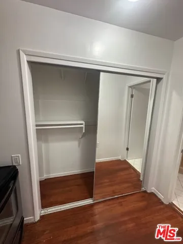 $1,700 | 840 South Bedford Street, Unit 4, Los Angeles, CA 90035