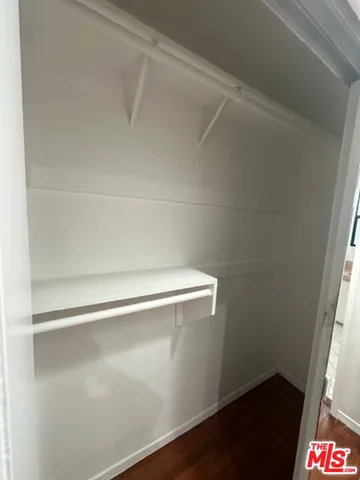 $1,700 | 840 South Bedford Street, Unit 4, Los Angeles, CA 90035