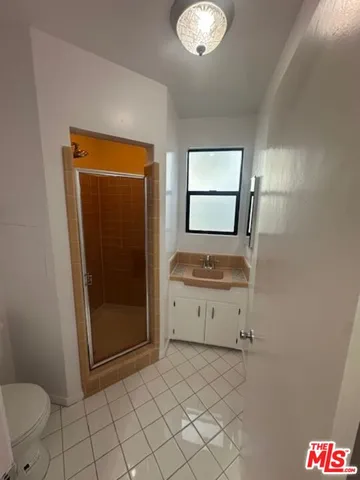 $1,700 | 840 South Bedford Street, Unit 4, Los Angeles, CA 90035