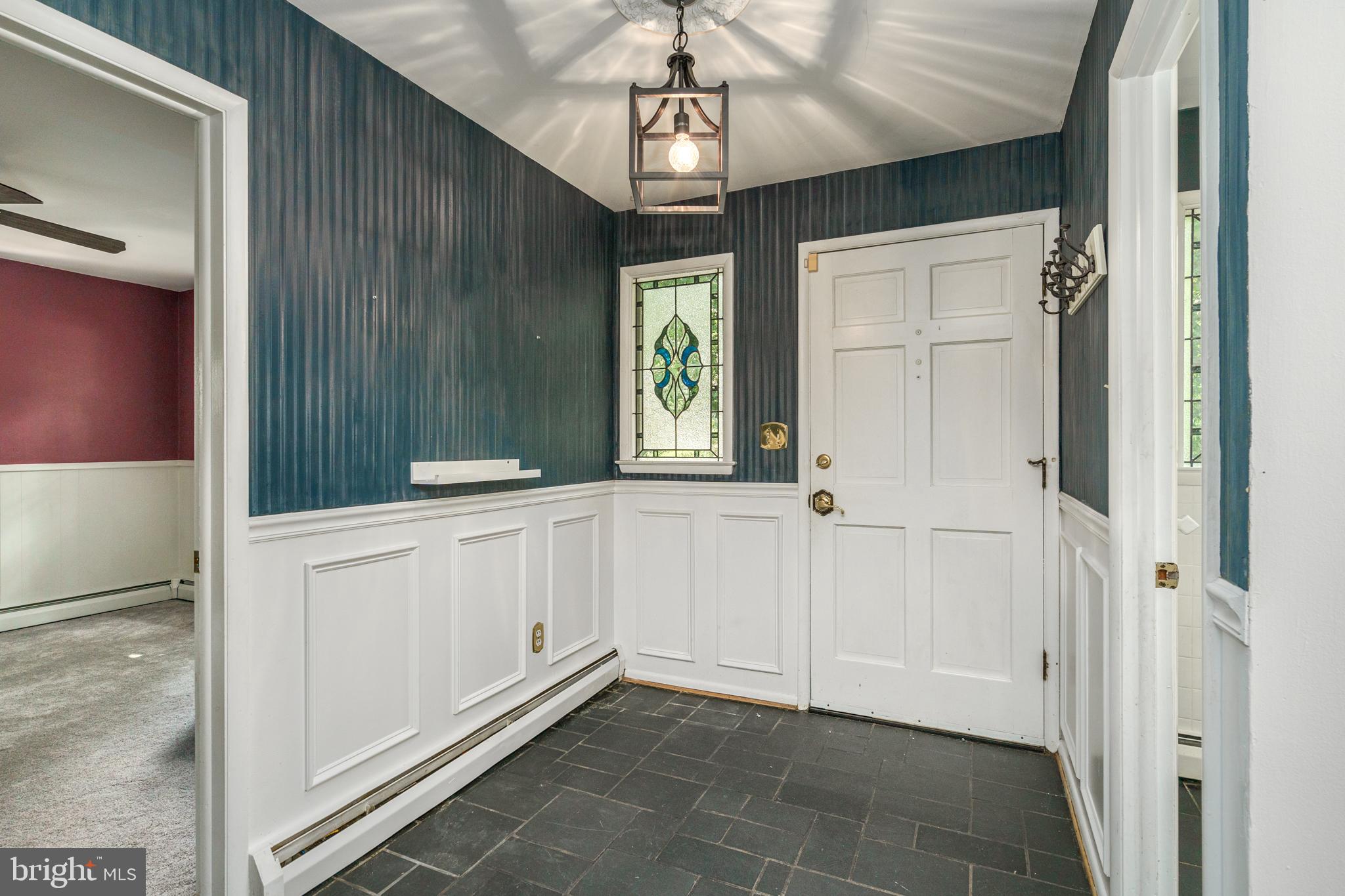 4730 Parkvale Road Ellicott City, MD 21043 - Photo 3 of 34 Gallery Image 3