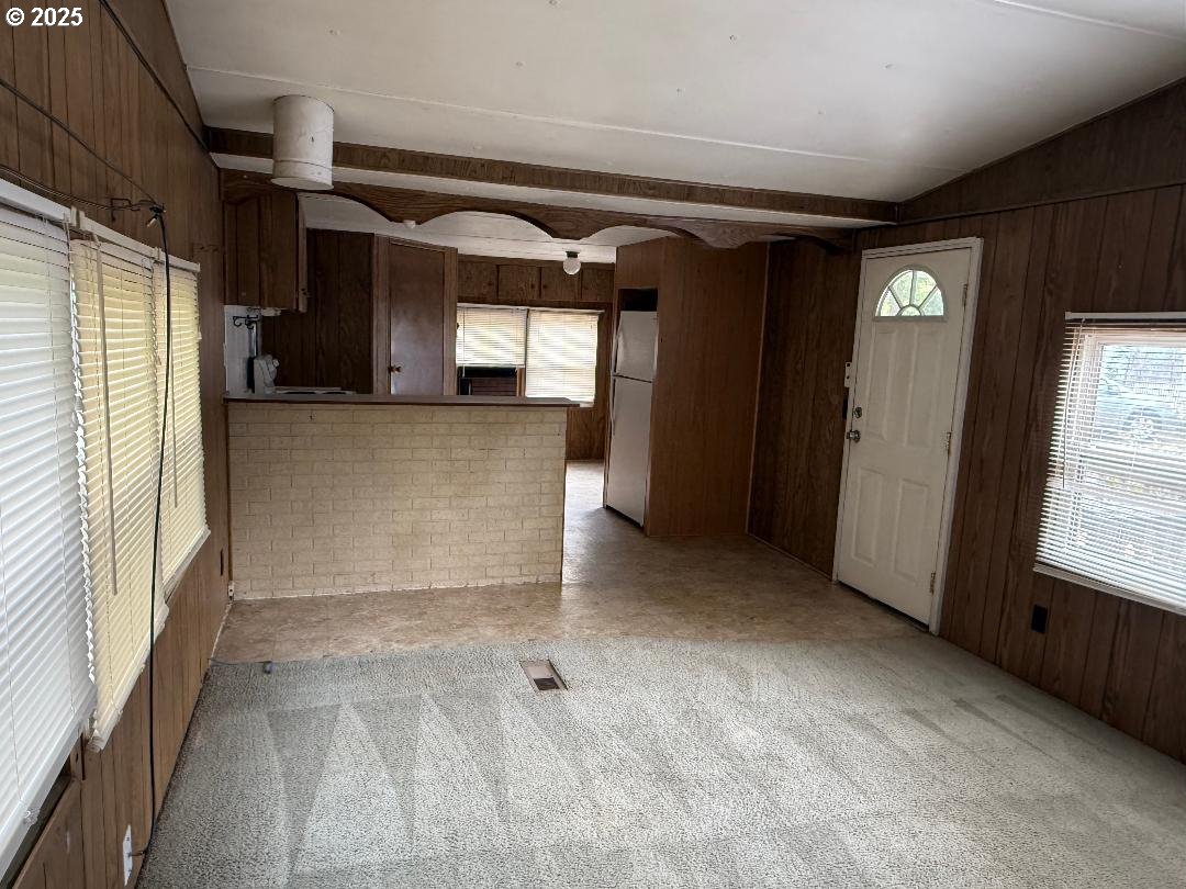 5000 Northeast Stephens Street, Unit 9 Roseburg, OR 97470 - Photo 5 of 12