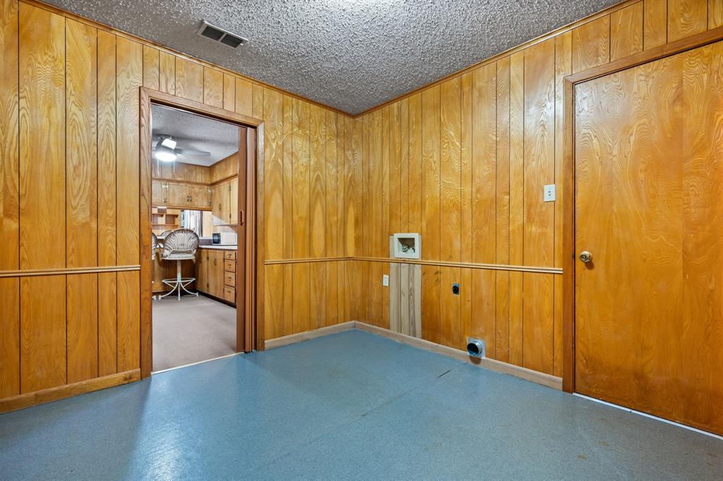 596 North FM 129 Santo, TX 76472 - Photo 27 of 40 a view of hallway with livingroom