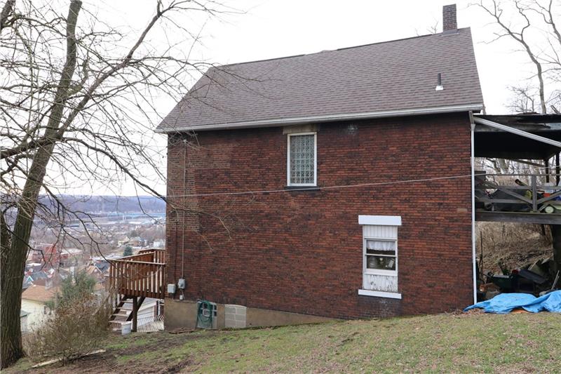 903 Spring Street Braddock, PA 15104 - Photo 3 of 10 Gallery Image 3