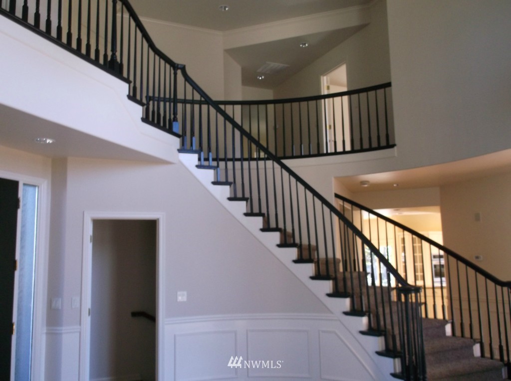1902 Broadview Wenatchee, WA 98801 - Photo 9 of 25 Gallery Image 9