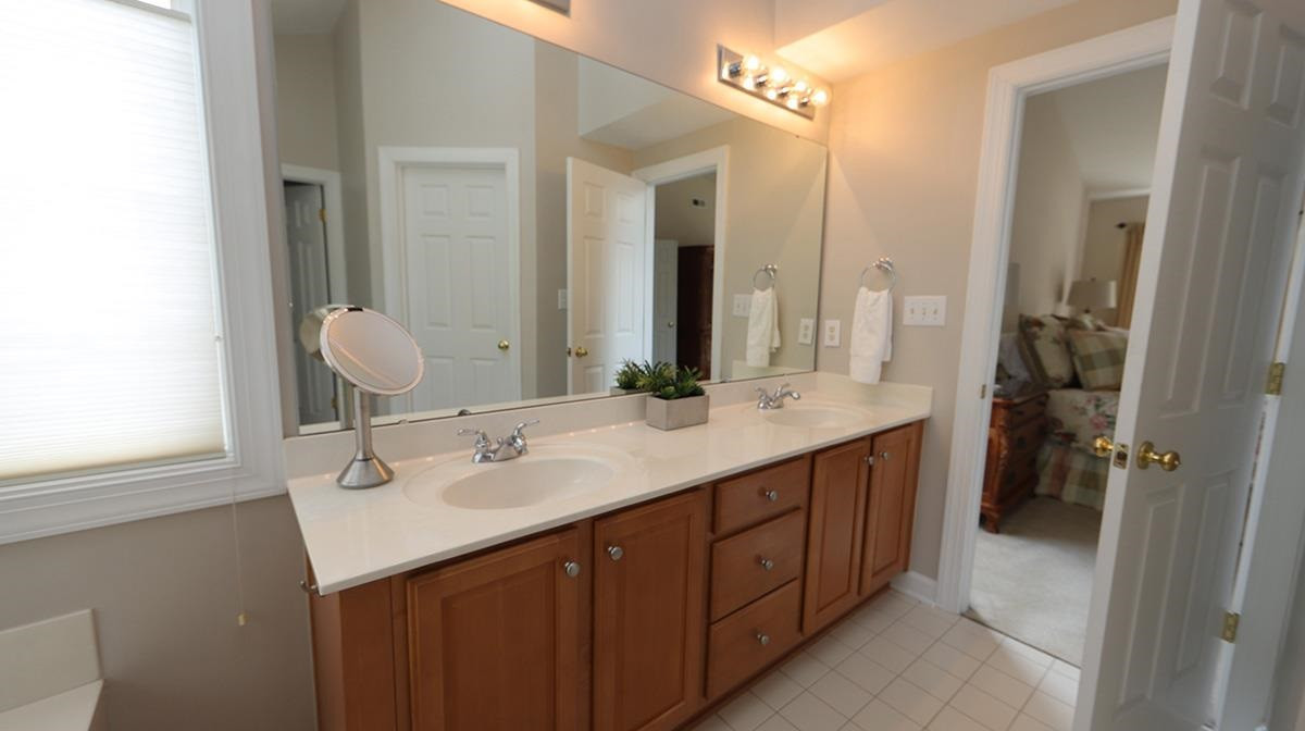 10705 Chesson Drive Raleigh, NC 27614 - Photo 20 of 30 Large, double vanity with lots of storage. Owner's Bathroom