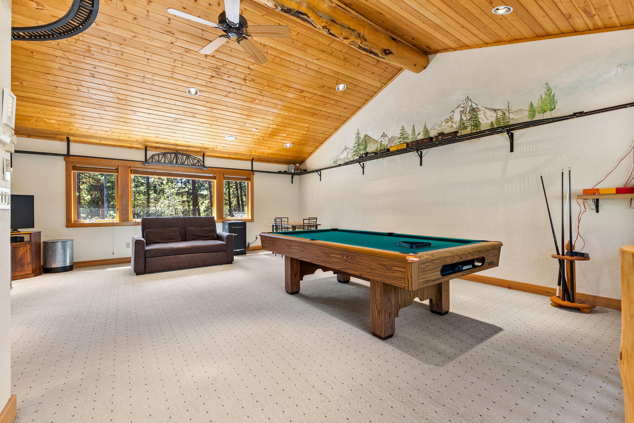 16179 Foothill Loop Sisters, OR 97759 - Photo 32 of 75 38-web-or-mls-16179 Foothill Lp 38