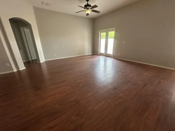 $2,495 | 1271 North Fresno Street, Chandler, AZ 85225