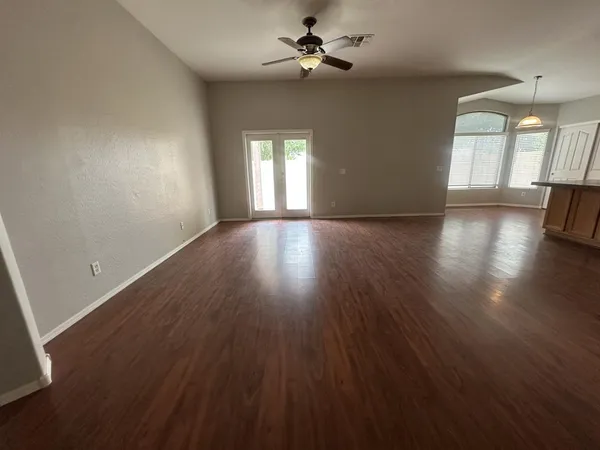 $2,495 | 1271 North Fresno Street, Chandler, AZ 85225