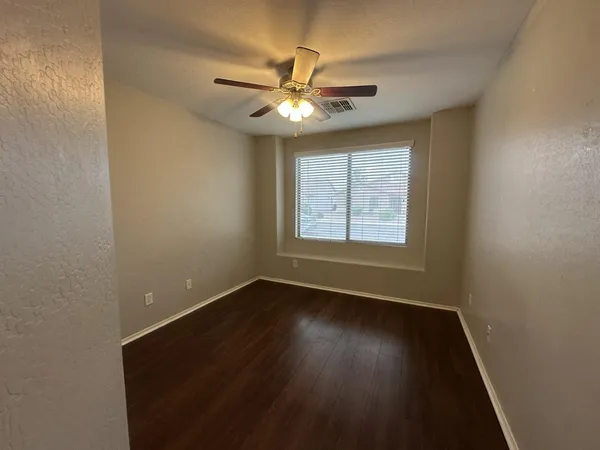 $2,495 | 1271 North Fresno Street, Chandler, AZ 85225