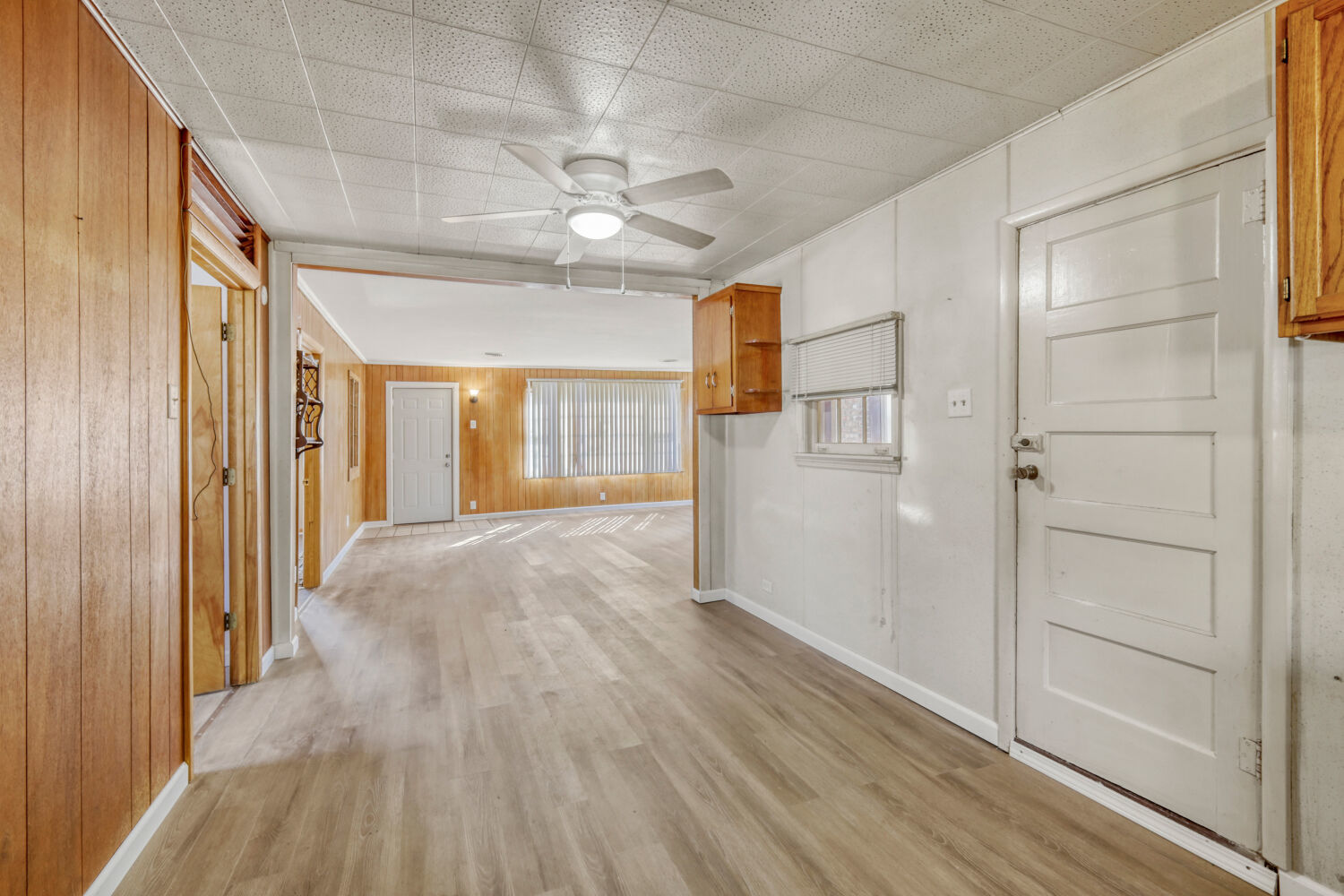 1705 Norfolk Avenue Crete, IL 60417 - Photo 4 of 17