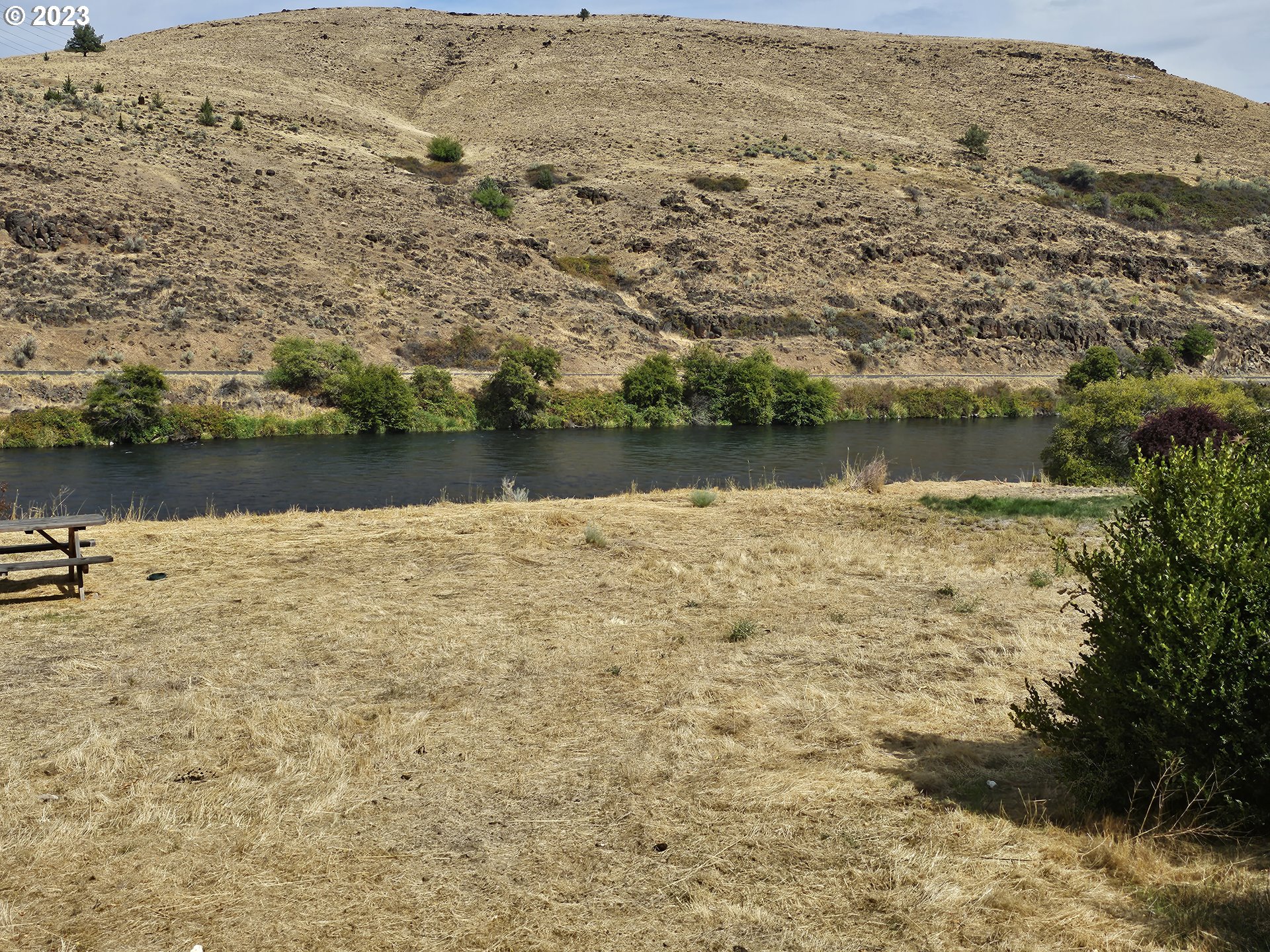 810 Riverside Street Maupin, OR 97037 - Photo 3 of 22 Gallery Image 3