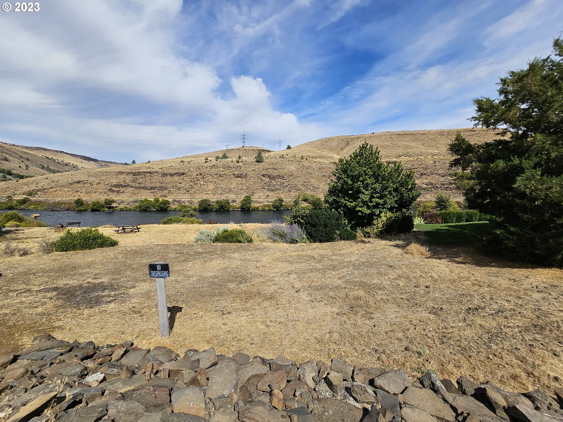 810 Riverside Street Maupin, OR 97037 - Photo 6 of 22 Gallery Image 6