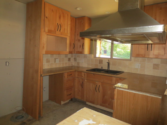 908 Rosita Road Del Rey Oaks, CA 93940 - Photo 8 of 21 Gallery Image 8