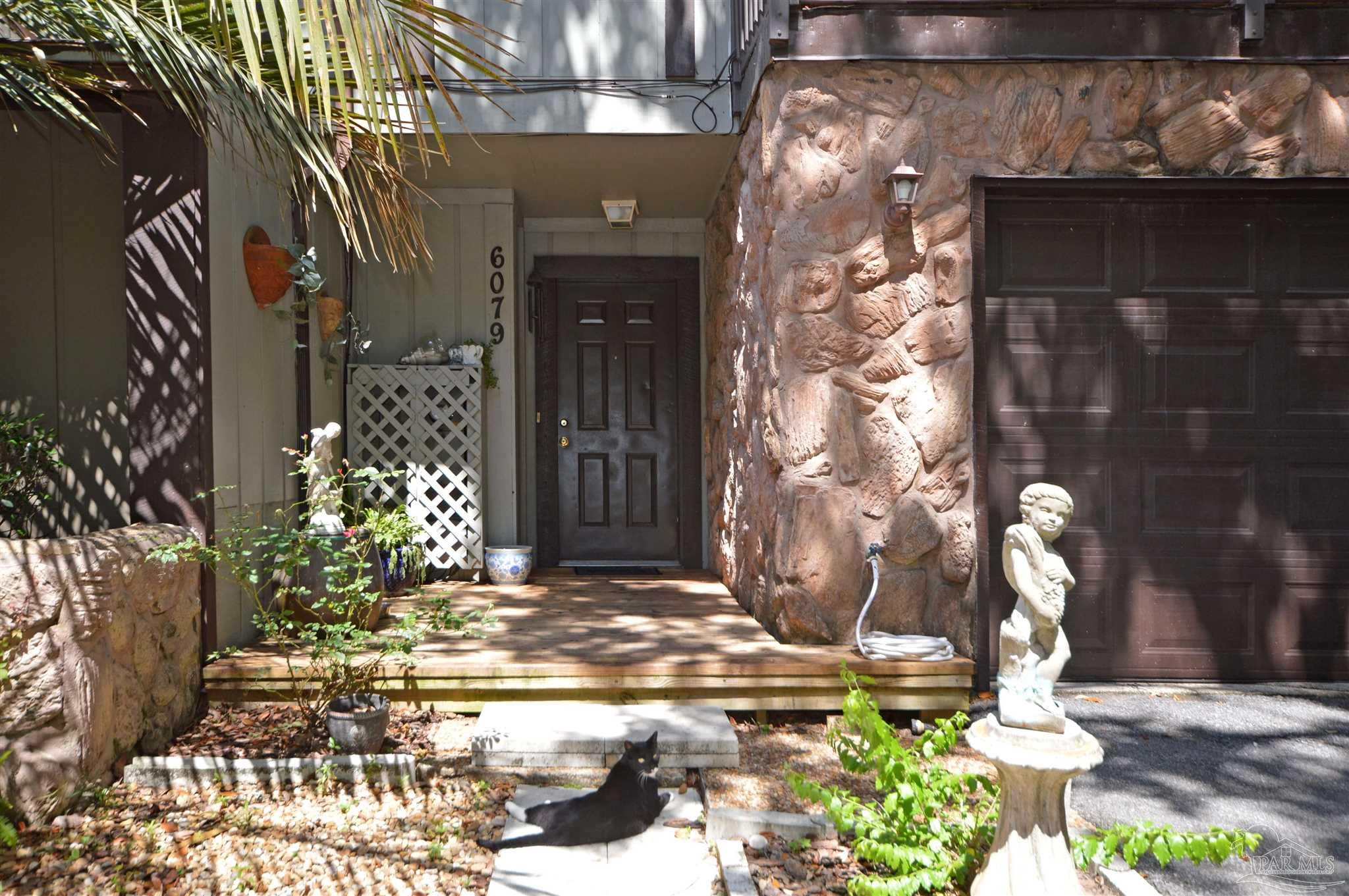 6079 Hilburn Road Pensacola, FL 32504 - Photo 2 of 48 Gallery Image 2