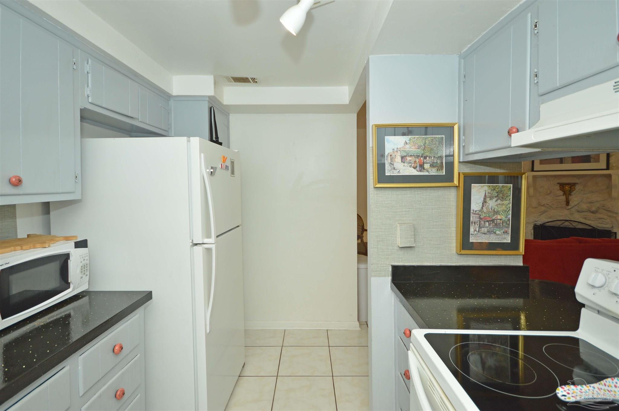 6079 Hilburn Road Pensacola, FL 32504 - Photo 15 of 48 Gallery Image 15