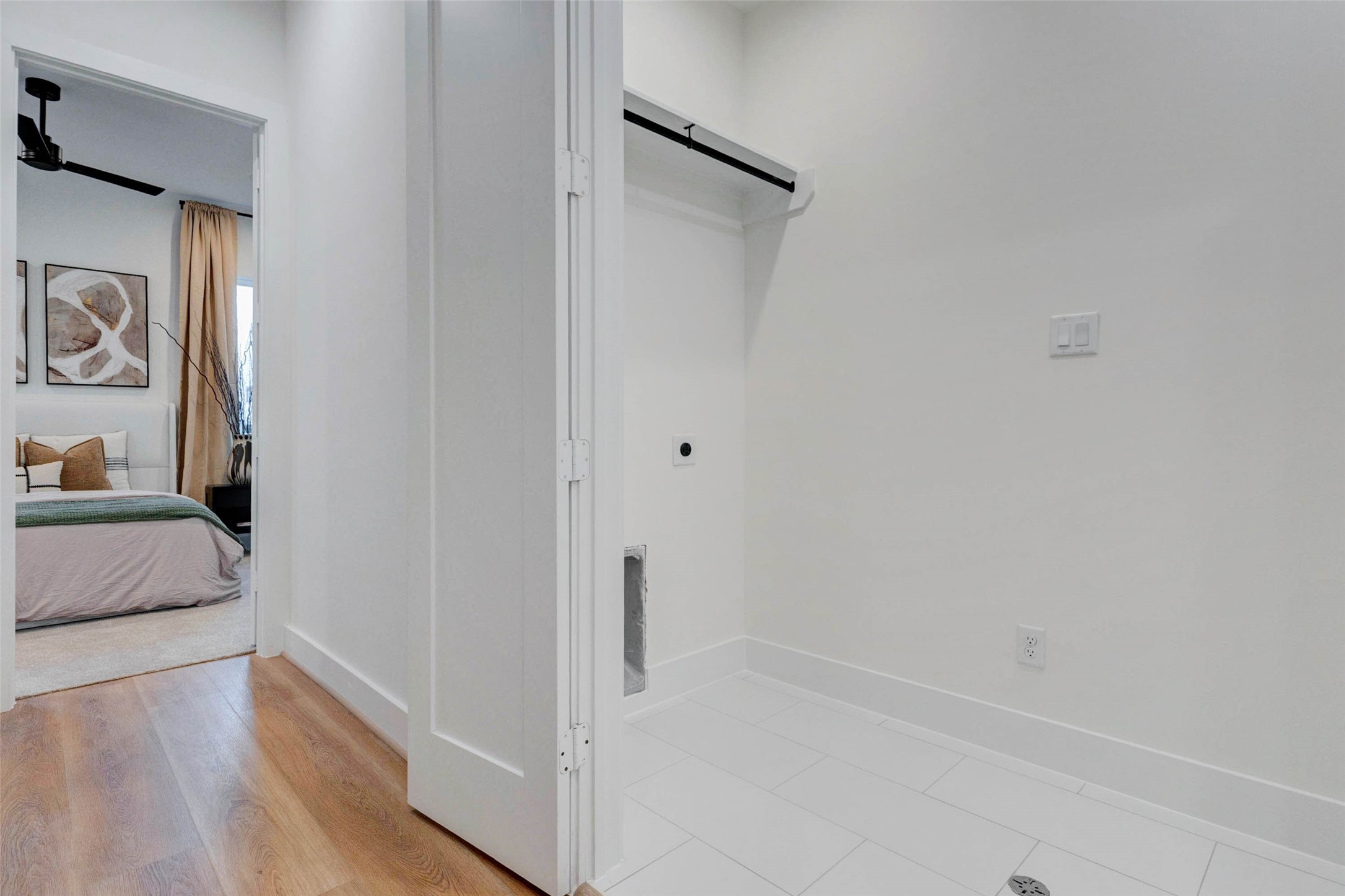 3309 St Emanuel Street Houston, TX 77004 - Photo 29 of 47 Laundry convenience with a full-sized setup on the same floor as all bedrooms—no stairs needed.