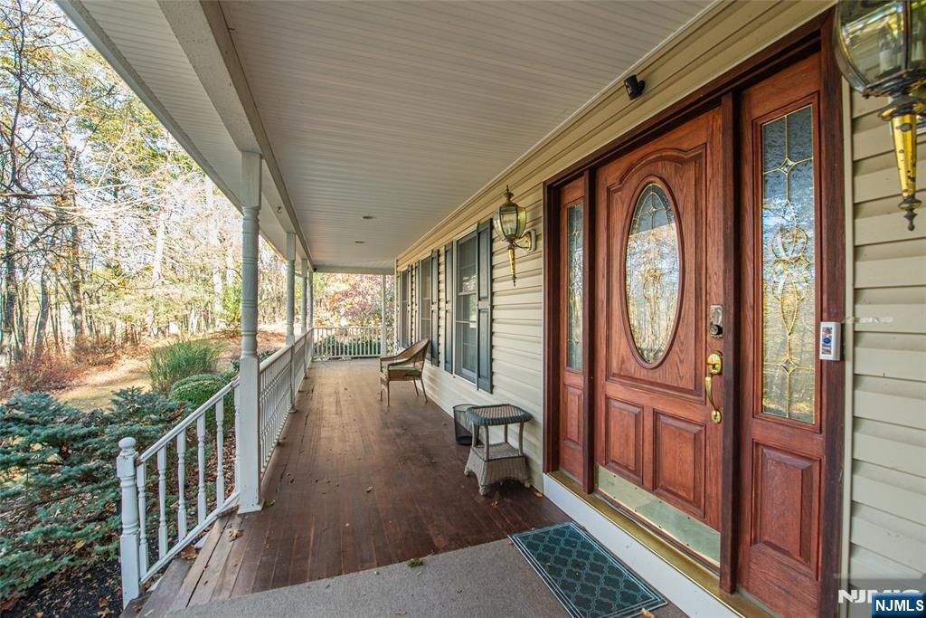 190 Andover Mohawk Road Andover, NJ 07821 - Photo 5 of 45