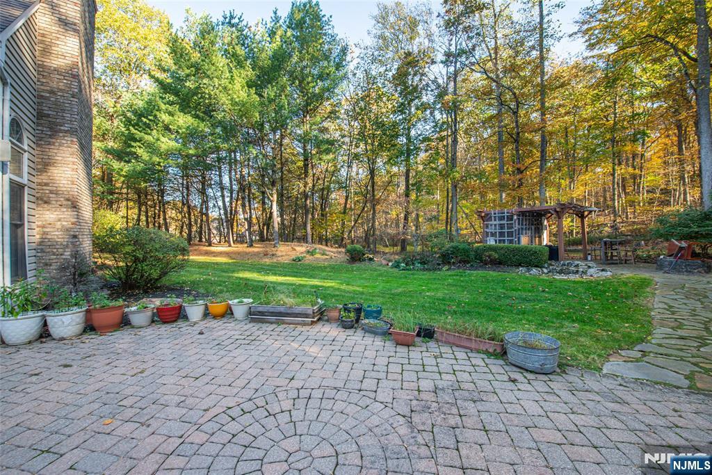 190 Andover Mohawk Road Andover, NJ 07821 - Photo 7 of 45