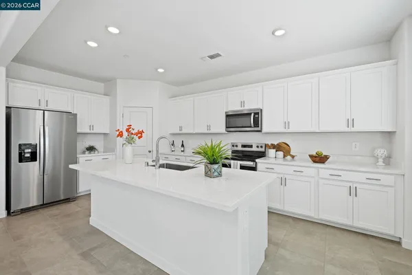 $725,000 | 330 Viceroy Way, Brentwood, CA 94513