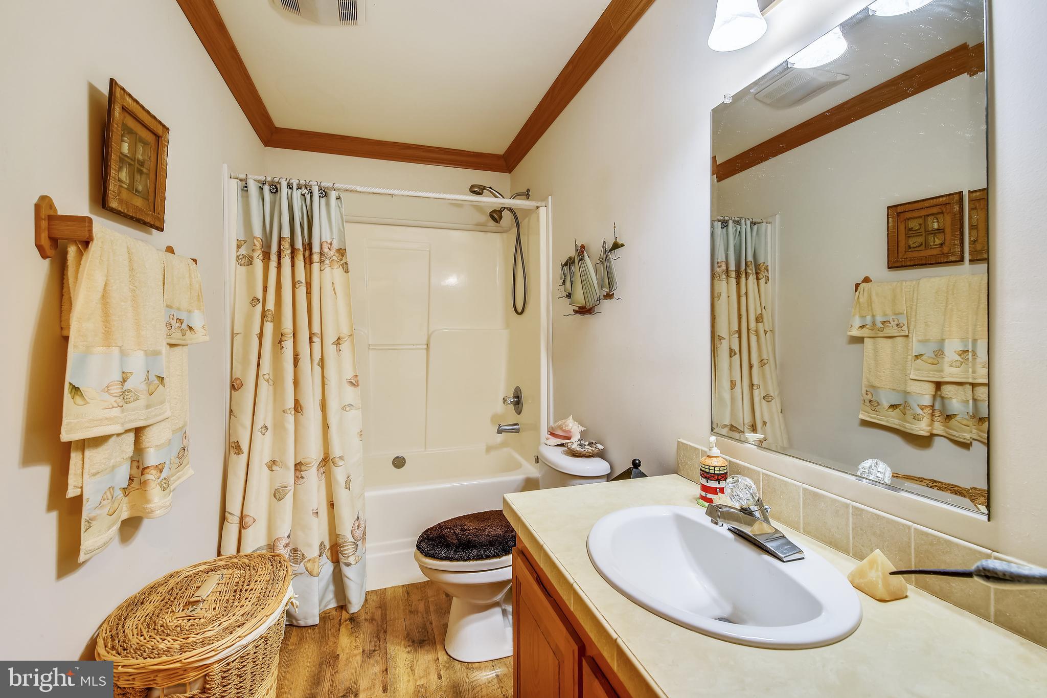 26285 Byrd Road Crisfield, MD 21817 - Photo 38 of 43 Hall Bath