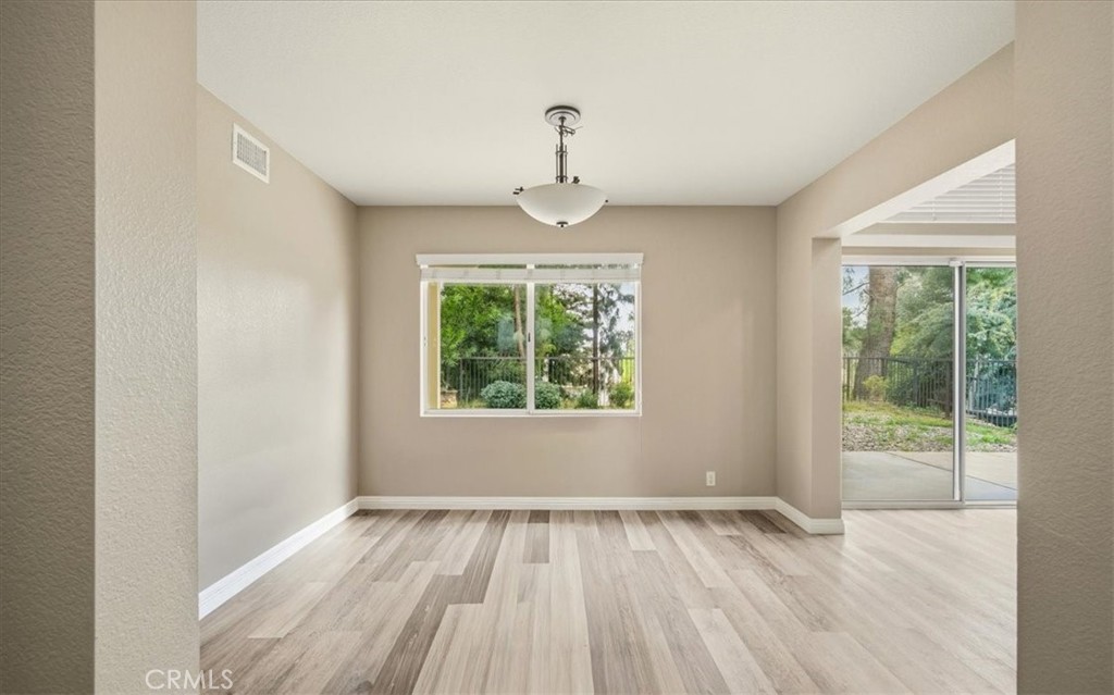 23895 Lake Vista Road Moreno Valley, CA 92557 - Photo 12 of 63