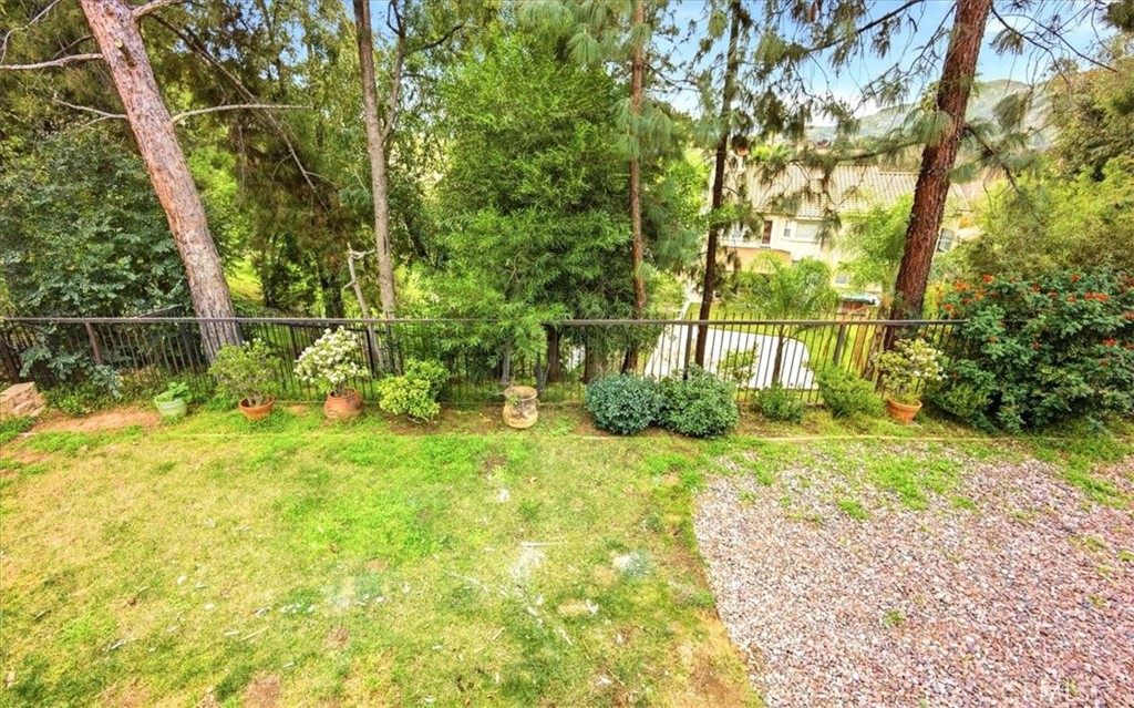 23895 Lake Vista Road Moreno Valley, CA 92557 - Photo 36 of 63