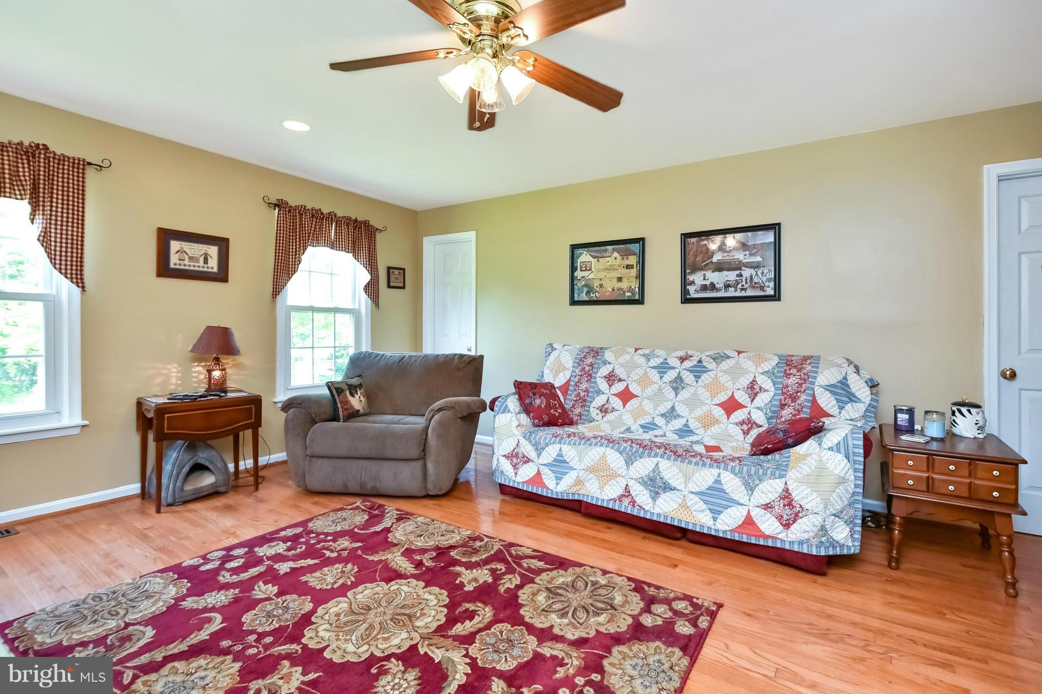 9293 Settle School Road Rixeyville, VA 22737 - Photo 22 of 30 Interior (General)
