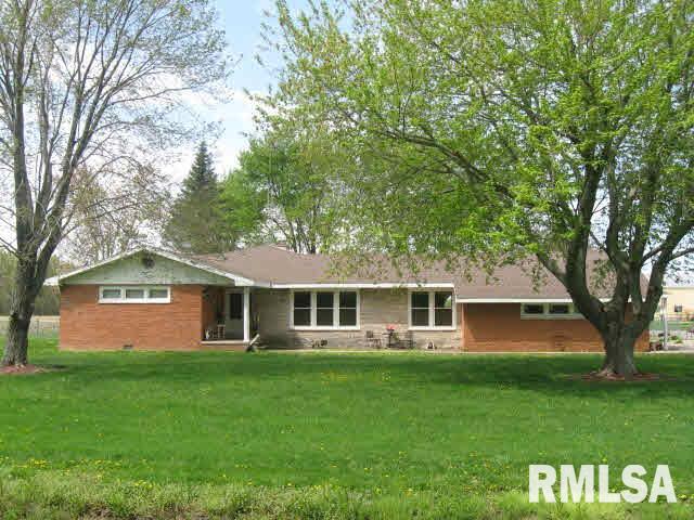 3901 County Farm Road Salem, IL 62881 - Photo 1 of 16